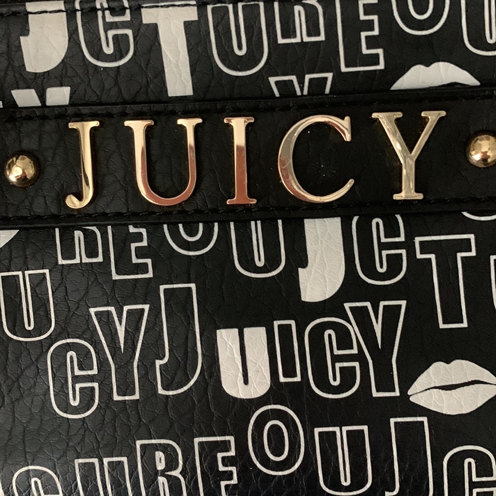 Juicy Couture Wristlet/clutch - Picture 4 of 9